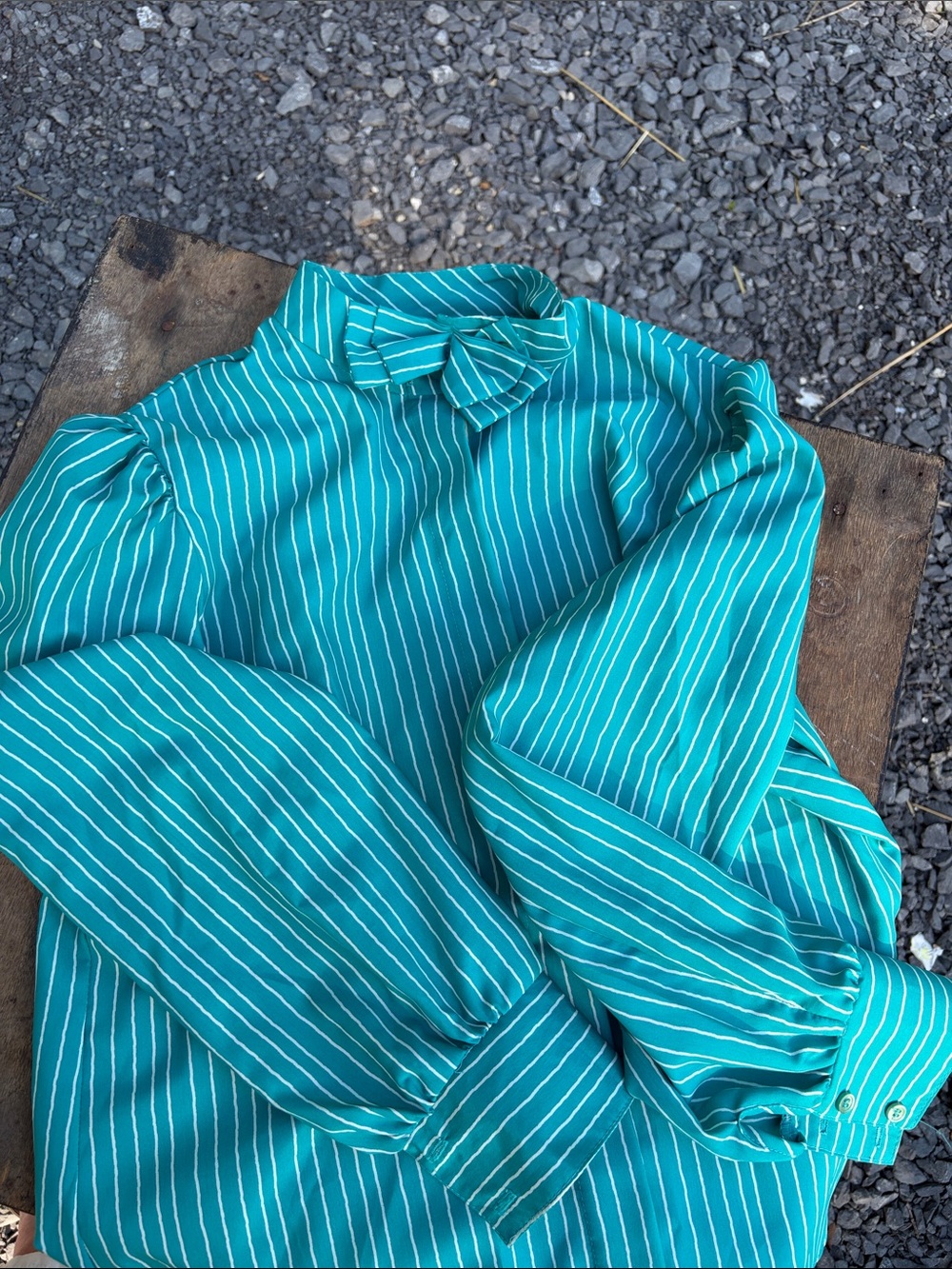 Vintage (80's)Striped Teal Bow-Neck Blouse and skirt